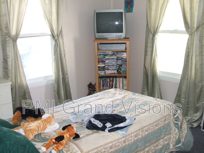 Foto del edificio - 3519 Welles St