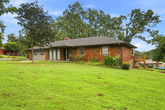 Photo - CHECK THIS OUT! House