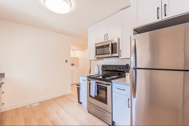 Building Photo - 343 E Coatsville Ave