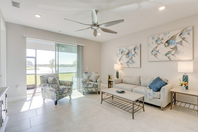 Building Photo - 217 Ibiza Lp