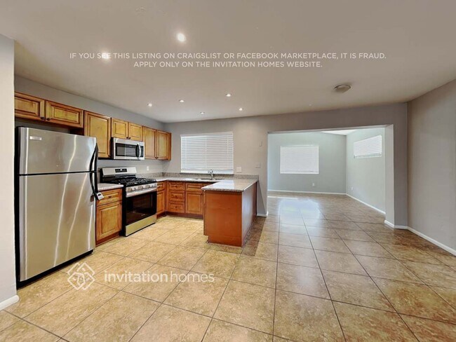 Foto del edificio - 19231 N 17th Dr