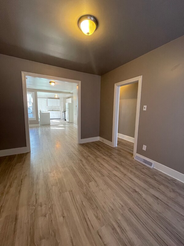 Building Photo - 808 Anchorage St