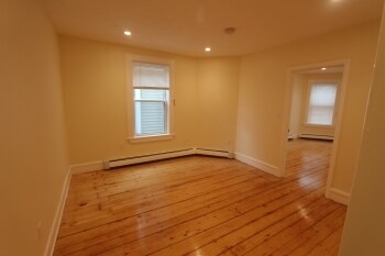 Foto del edificio - 65 Pleasant St