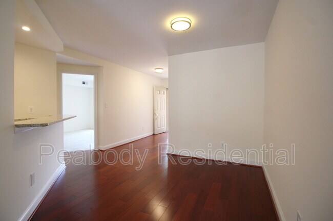 Foto del edificio - 11228 Harbor Ct