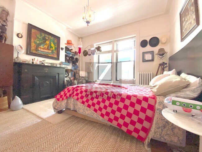 Foto del edificio - 310 5th Street