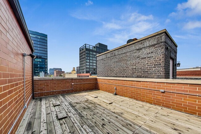Foto del edificio - 821 W Fulton Market