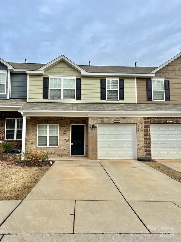 Primary Photo - 9214 Grand Valley Dr