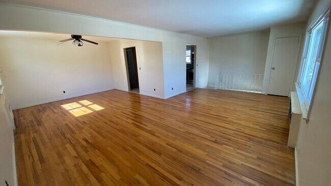 Large entertaining space - 61 Charles St