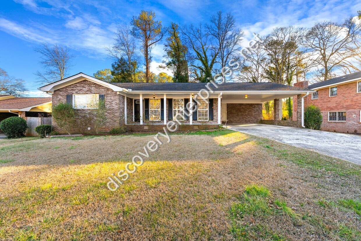 2451 Clifton Springs Manor, Decatur, GA 30034 House Rental in Decatur