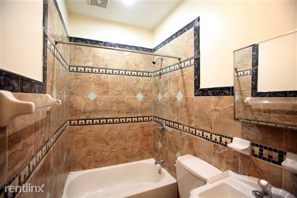 Building Photo - 193 Wilson Ave