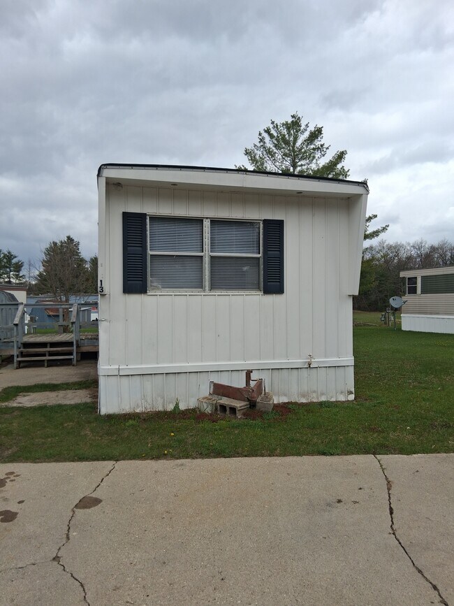 Foto del edificio - Harrison Estates Mobile Home Community