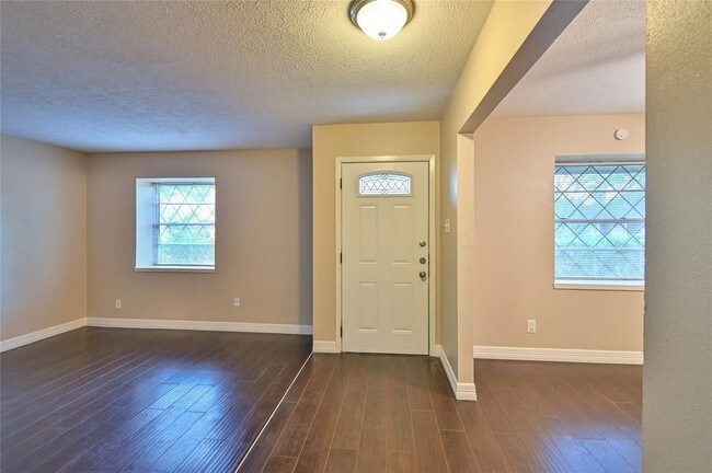 Foto del edificio - 10826 Sagetrail Dr