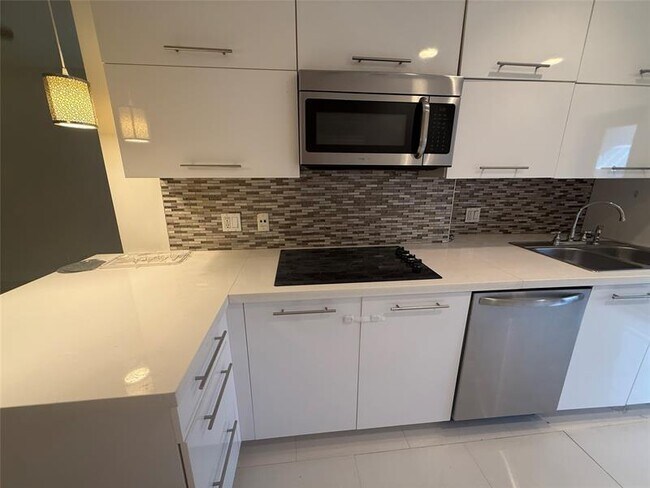 Foto del edificio - 1109 E Broward Blvd