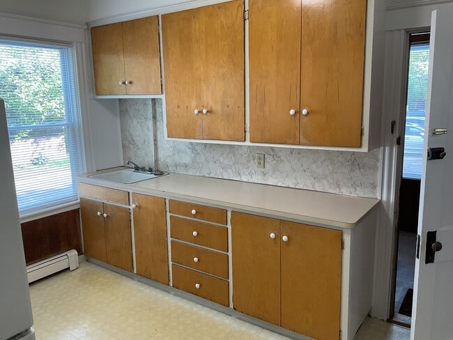 Kitchem - 154 5th St
