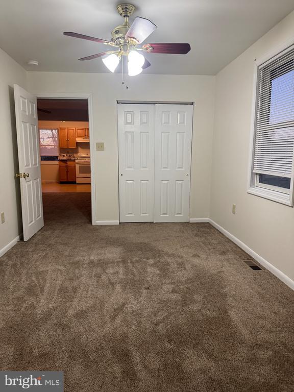 Building Photo - 4594 Post Rd