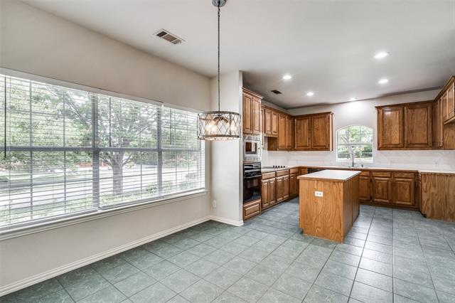 Foto del edificio - 2829 Mayfair Ln