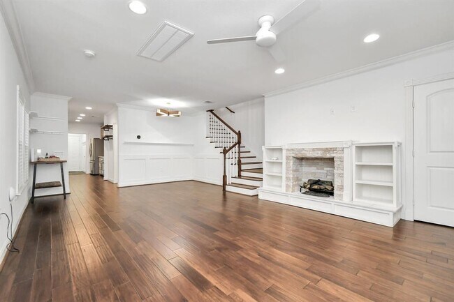 Foto del edificio - 723 E 20th St