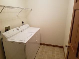 Building Photo - 638 Plum Ridge Trl