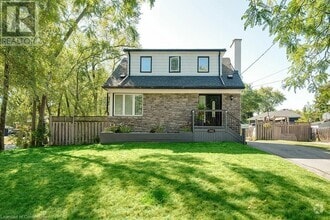 Building Photo - 1452 Augustine Dr