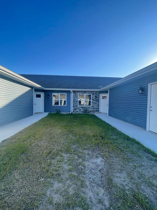 Foto del edificio - 995 Morning Star Ln