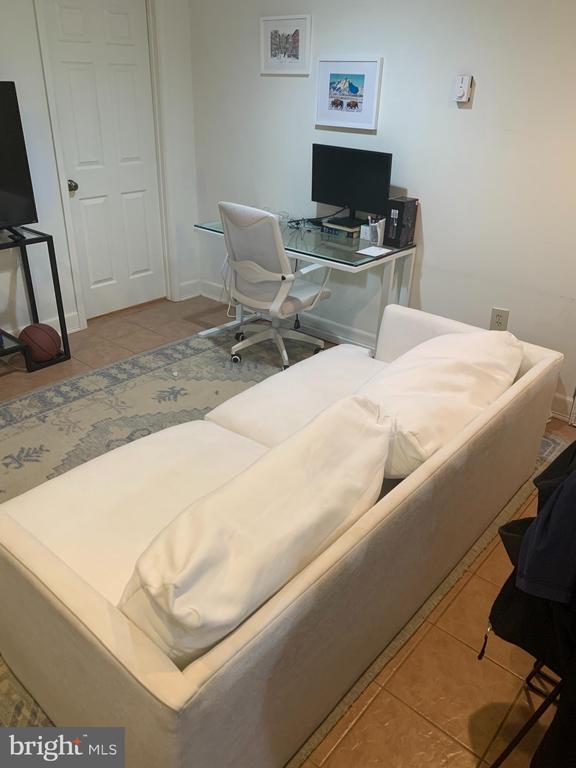 Building Photo - 4206 Washington Blvd