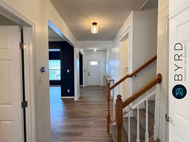 Foto del edificio - 7025 Heartleaf Ln