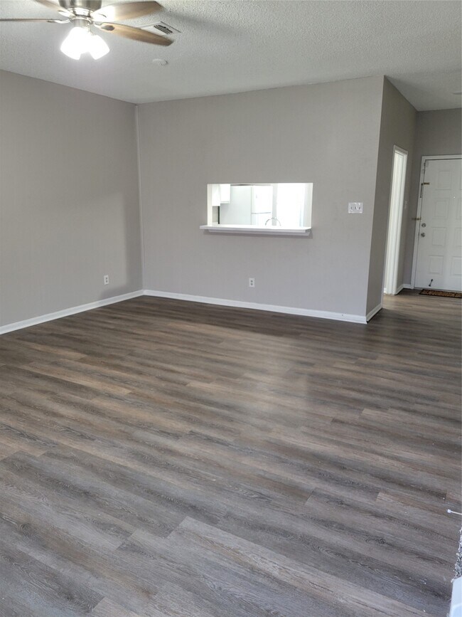 Foto del edificio - 12300-12300 Brookglade Cir