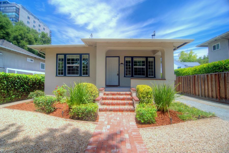 Primary Photo - 2 Bedroom, 1 Bath + Office - Downtown Palo...