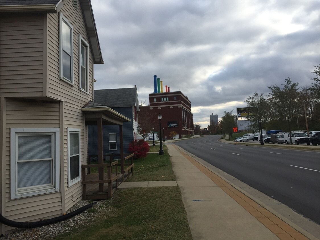 2024 N Clinton St, Fort Wayne, IN 46805 House Rental in Fort Wayne, IN