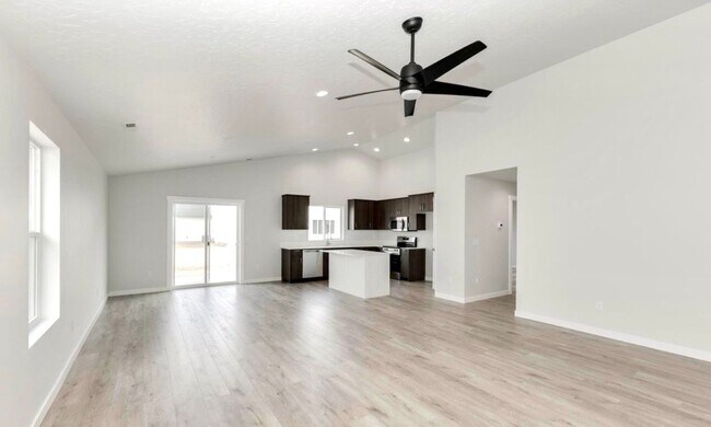 Foto del edificio - 6290 W Karpathos St