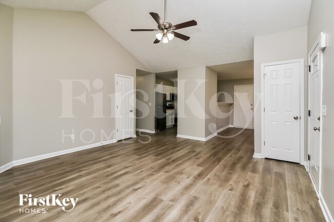 Building Photo - 55 Bramble Bush Trail