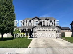 Building Photo - 2005 S 750 E