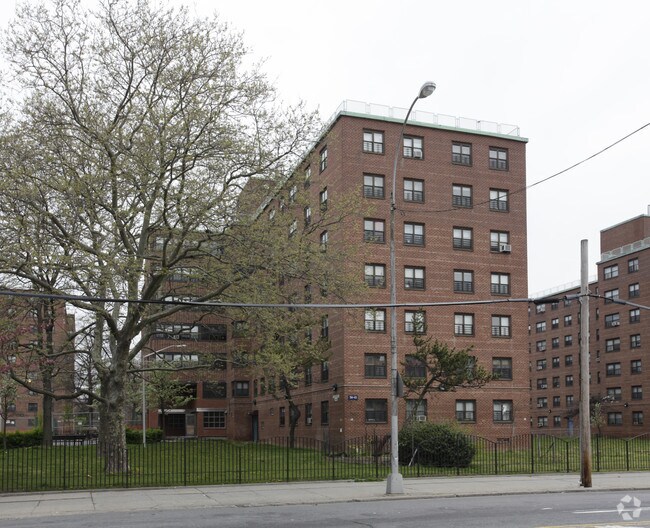 OCEAN BAY ( BAYSIDE ) Apartments Arverne, NY