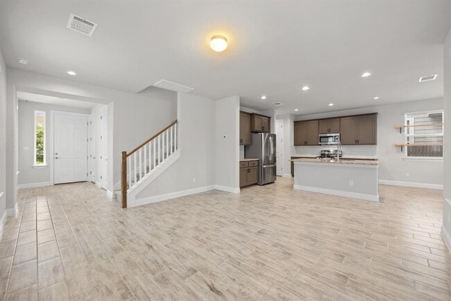 Foto del edificio - 173 Riverhill Dr