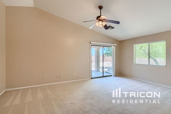 Foto del edificio - 3583 S 159th Ln