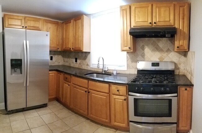 Kitchen - 3034 Memphis St