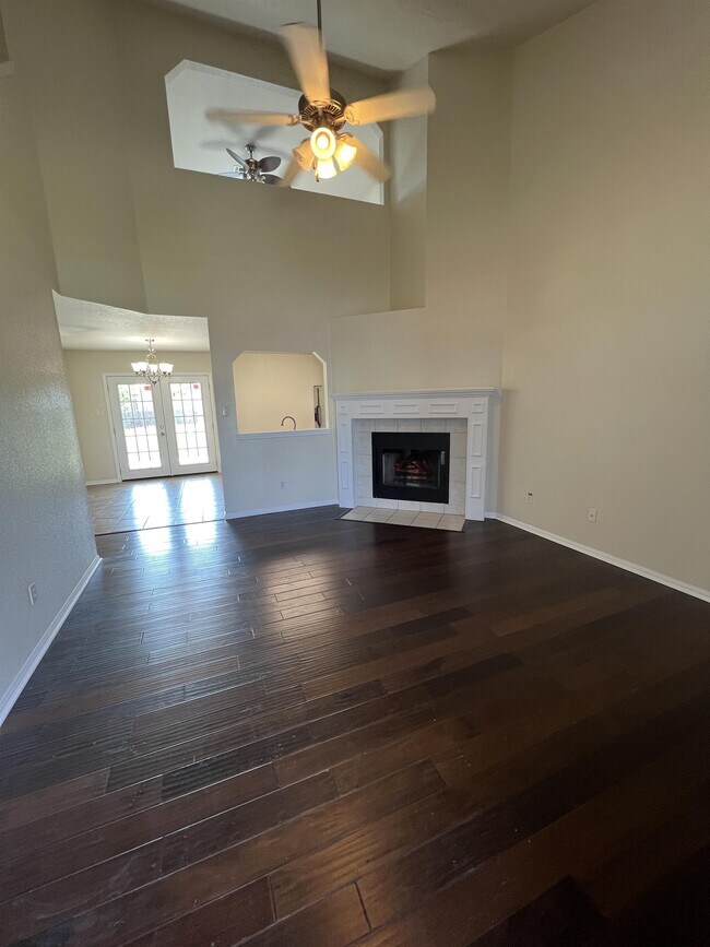 Foto del edificio - 3304 John Porter Dr