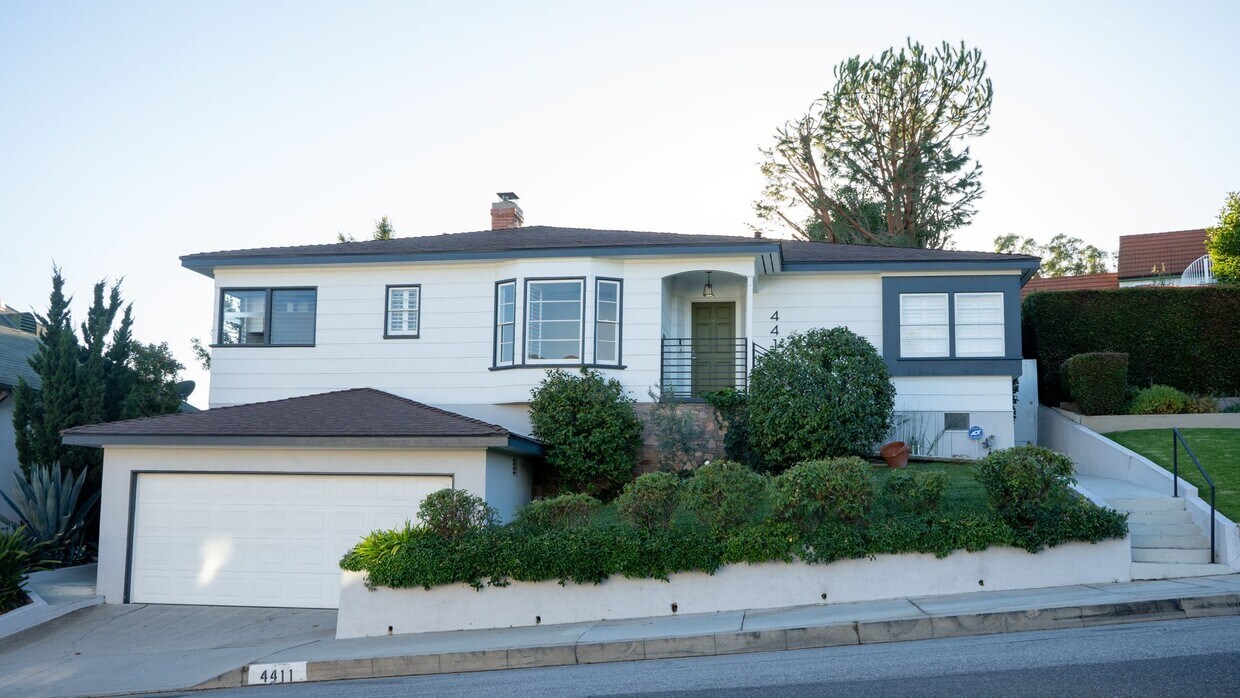 Primary Photo - Classic View Park Rental