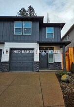 Building Photo - 6953-6955 Talloc Ave SE