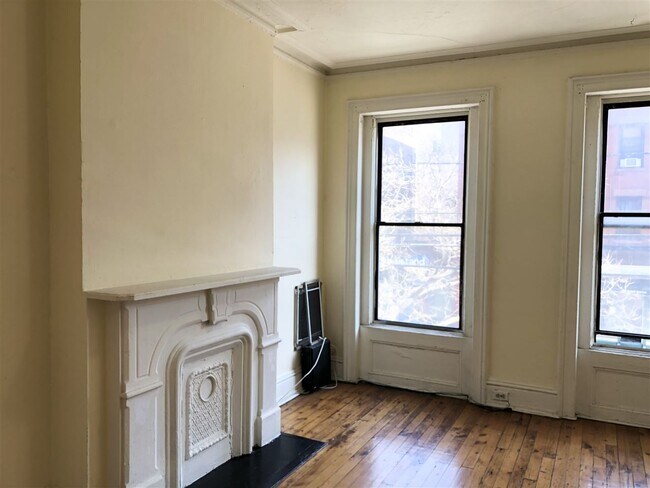 Building Photo - 505 Jersey Ave