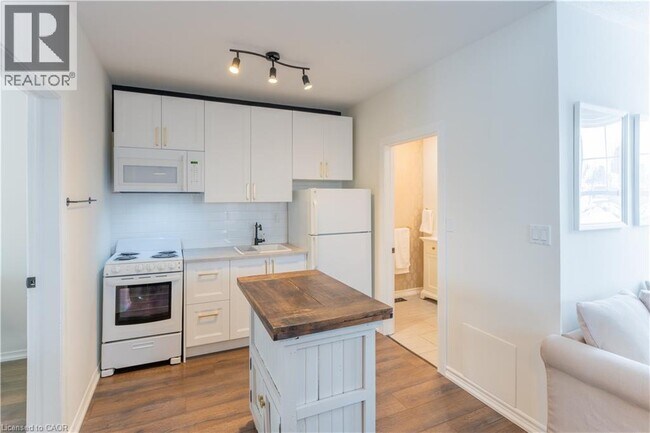 Photo du bâtiment - 46 Murray St E