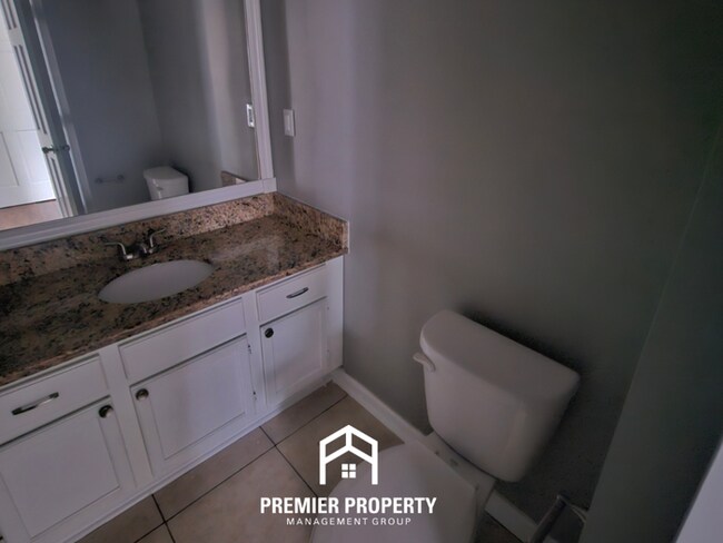 Building Photo - Spacious 4BR Germantown Home w/ Fireplace & Fenced Yard