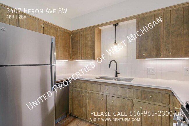 Foto del edificio - 3407 Heron Ave SW