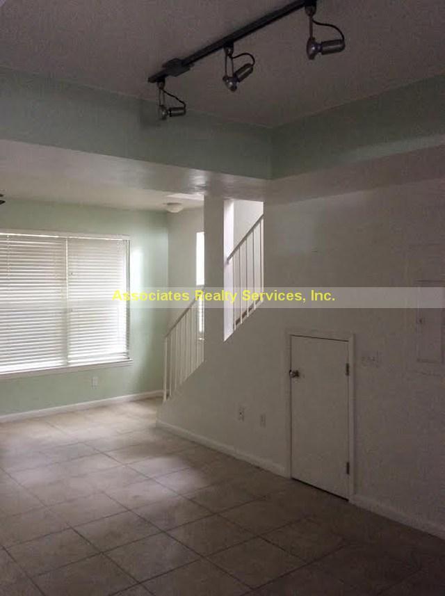 Foto del edificio - Close to VA and Shands