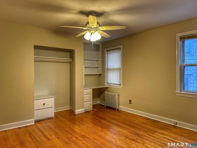 Building Photo - 181 Fox St