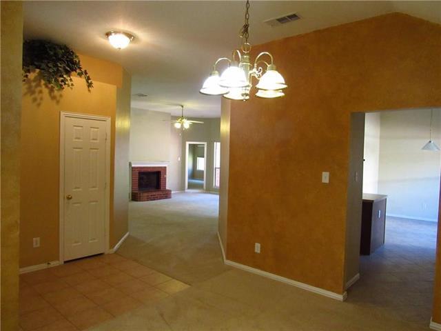 Foto del edificio - 1811 Lake Travis Dr