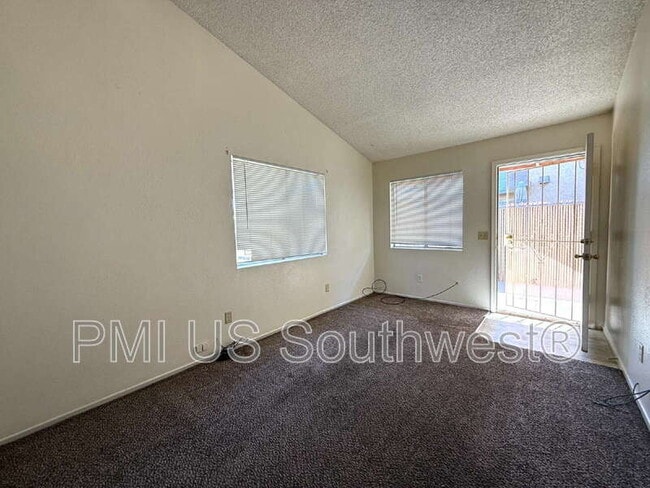 Building Photo - 364 Rio Grande Ct