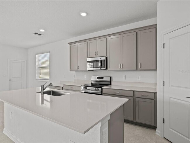 Foto del edificio - 6325 Blissful St