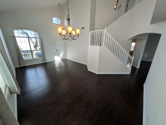 Building Photo - 8121 Riviera Beach Dr