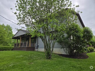 Building Photo - 10043 Chillicothe Rd